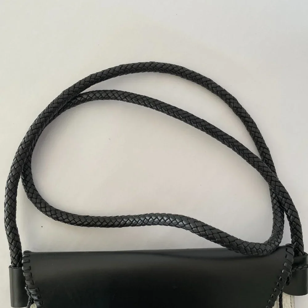Carol Risley Que Ball Shoulder Purse - Picture 6 of 10